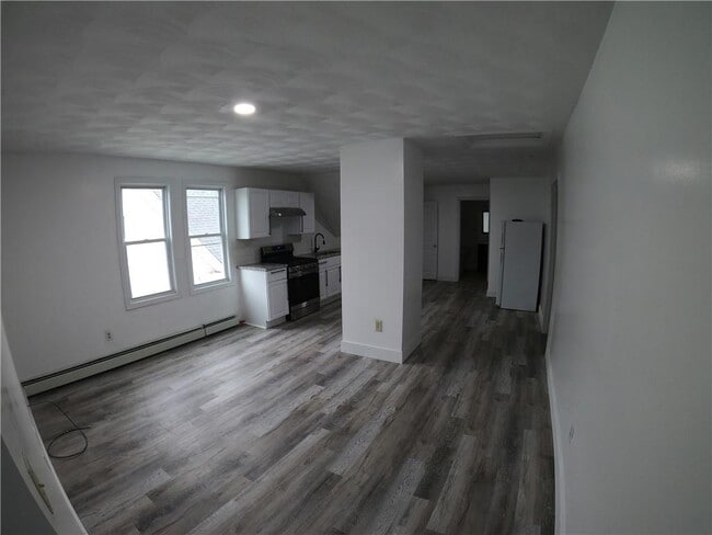 Building Photo - 56 Daboll St