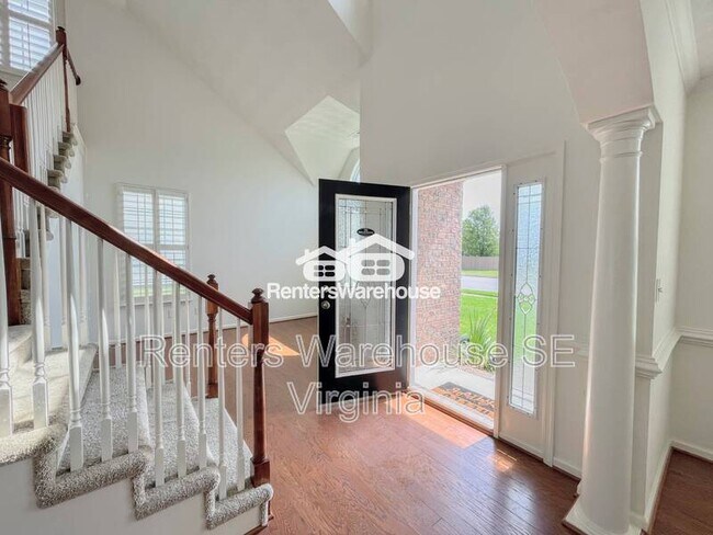 Building Photo - 3228 Hearring Way