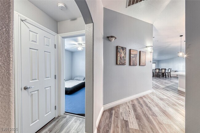 Foto del edificio - 7852 Whitlocks Mill Ave