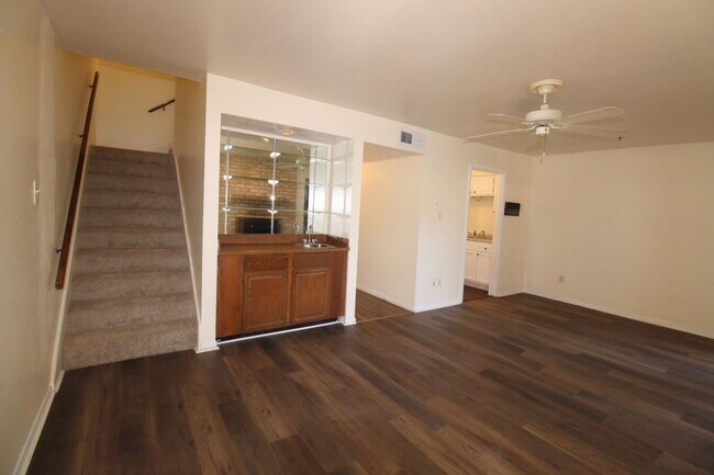 Foto del edificio - 3206 Briar Ct