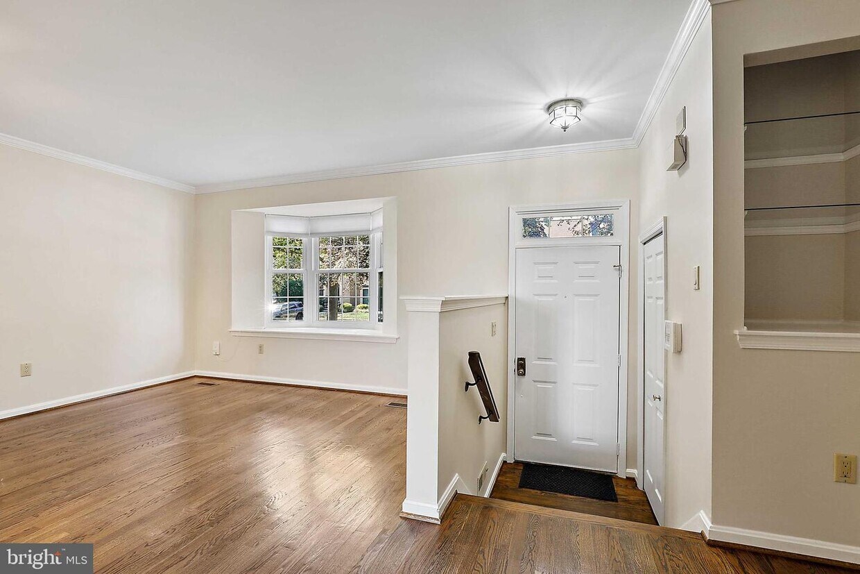 13 Old Garth, Sparks Glencoe, MD 21152 Townhouse for Rent in