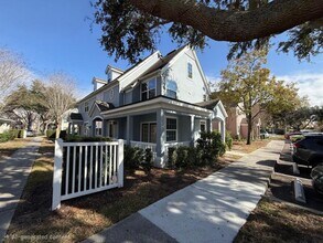 Building Photo - 3478 Westchester Square Blvd