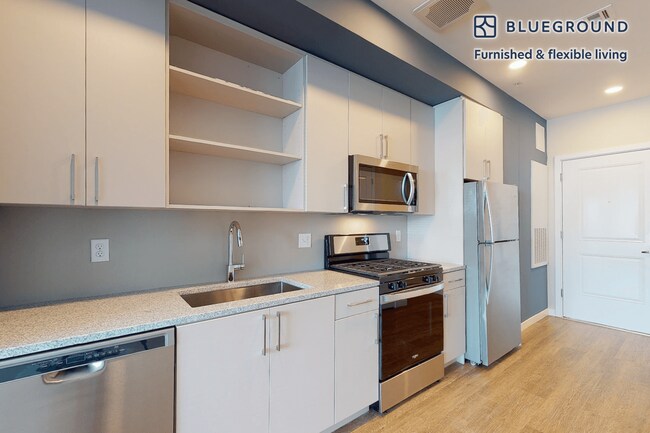 Building Photo - 79 Alexander St