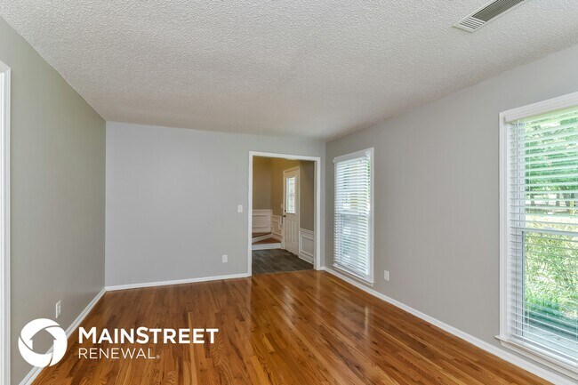Building Photo - 353 Cimarron Way