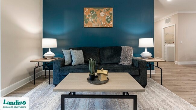 Building Photo - 195 N Creek Dr