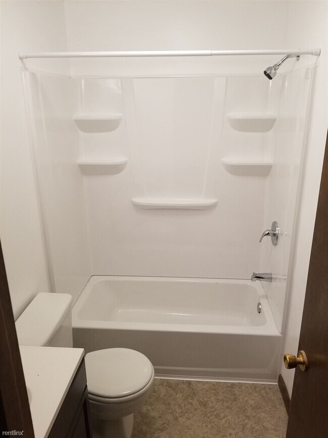 Foto del edificio - 2 br, 1.5 bath Townhome - 1208 Payne Avenue 3