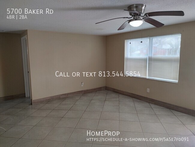 Foto del edificio - 5700 Baker Rd