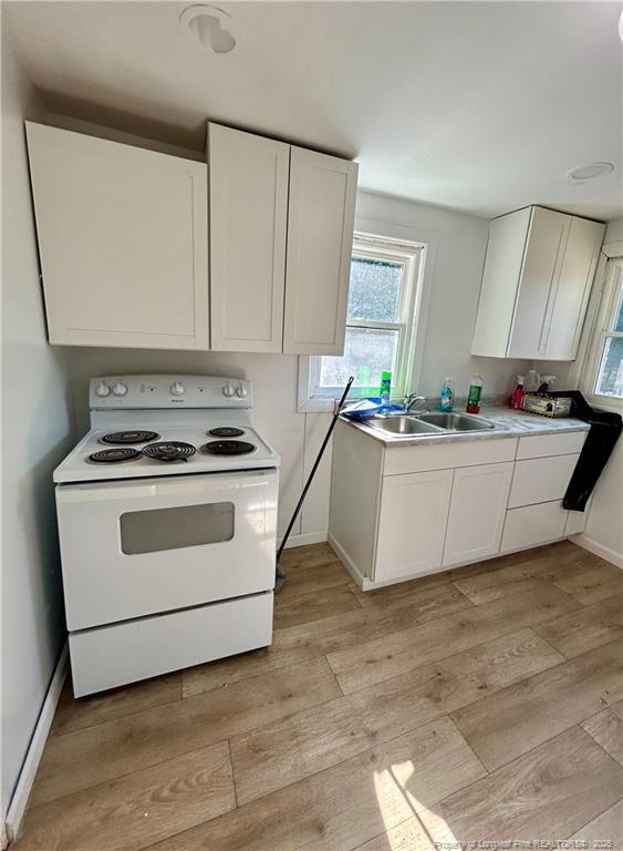 Foto del edificio - 6166 Arabia Rd