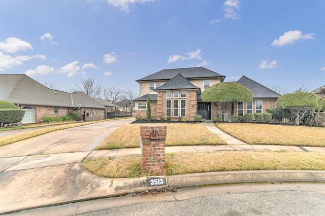 Primary Photo - 3513 Meadowside Dr