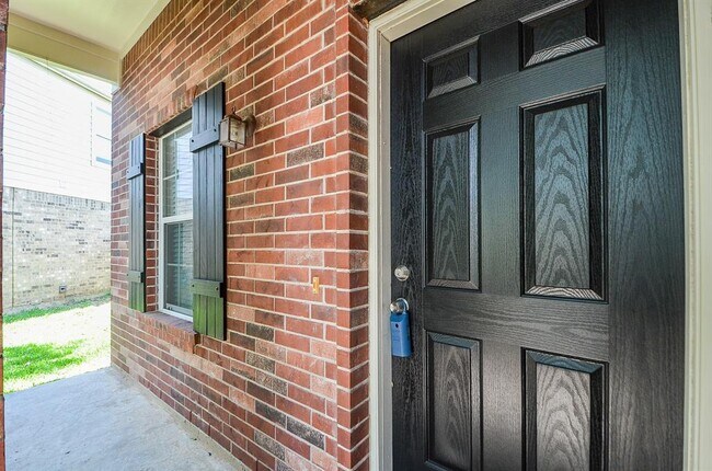 Foto del edificio - 10302 Deer Lodge Ct