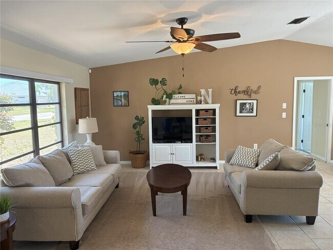 Foto del edificio - 2067 Newcastle Ln