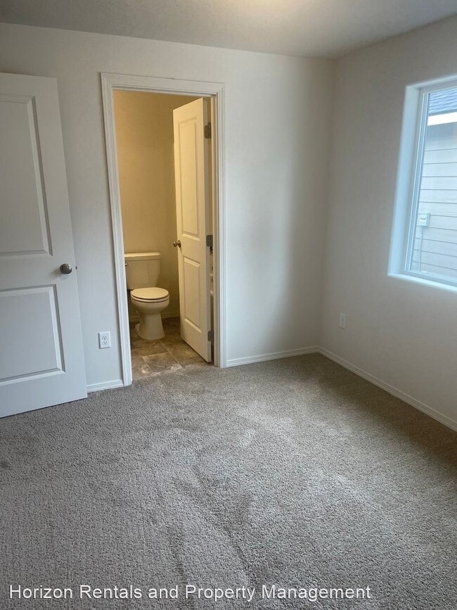 Building Photo - 2 br, 1 bath House - 51568 Stillwell St. U...