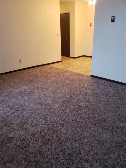 Building Photo - 2 bedroom in Wahpeton ND 58075