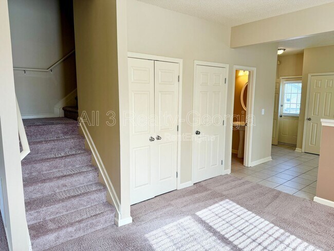 Foto del edificio - 115 Odyssey Turn NW