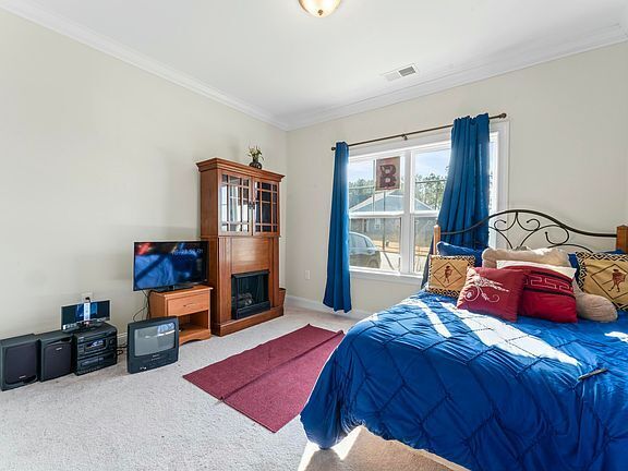 Building Photo - Build Equity While Leasing - Lease and Own...