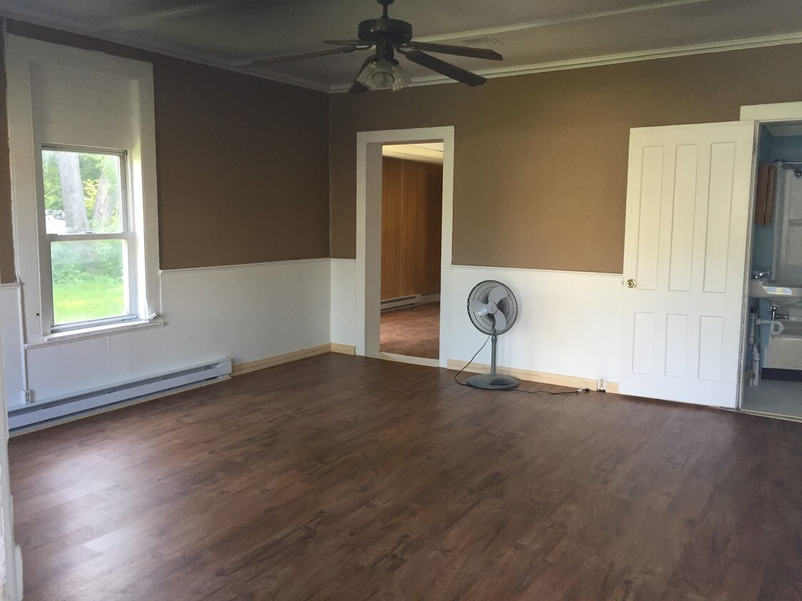 537 Morrison St Unit 1, Watertown, NY 13601 Apartments in Watertown