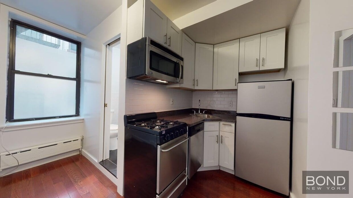Foto principal - 787 9th Ave