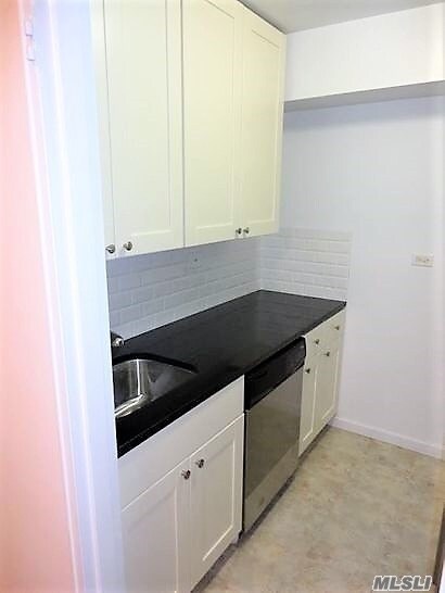 Foto del edificio - 41-42-42 73rd St