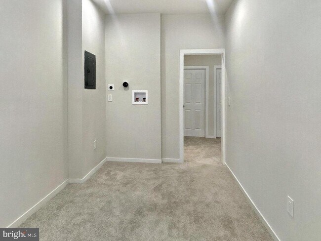 Building Photo - 2306 Wichita Ave