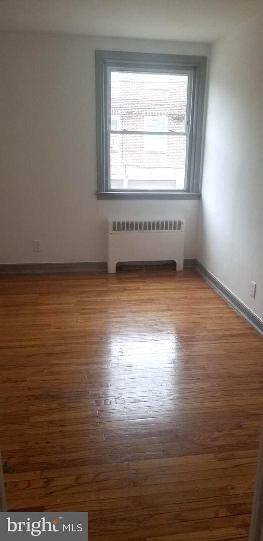 Building Photo - 1026 Longshore Ave