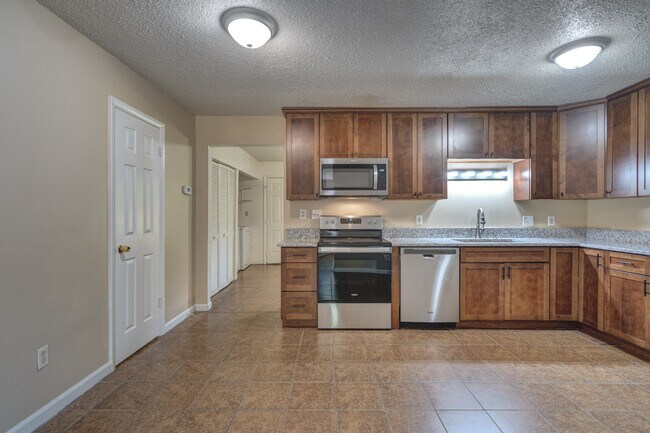 Foto del edificio - 135 Clover Valley Cir