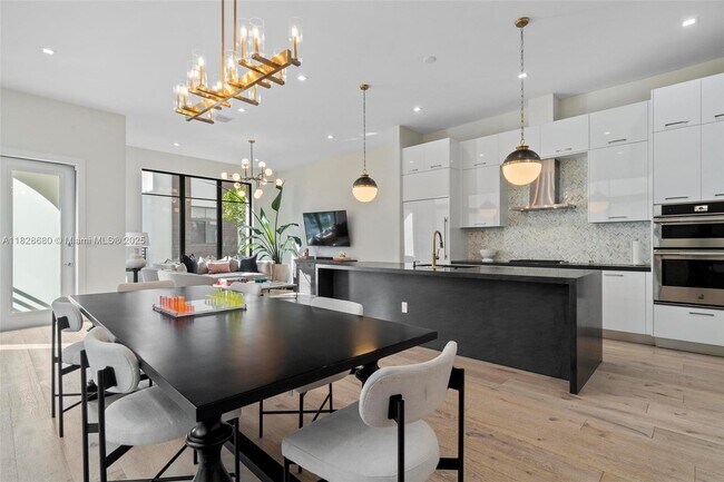Foto del edificio - 4482 NW 80th Ave