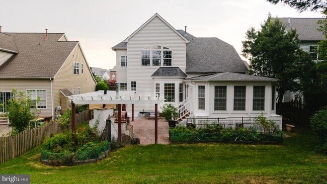 Foto del edificio - 18278 Maple Spring Ct