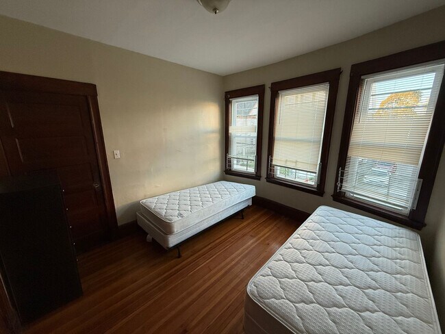 Foto del edificio - 139 Franklin St