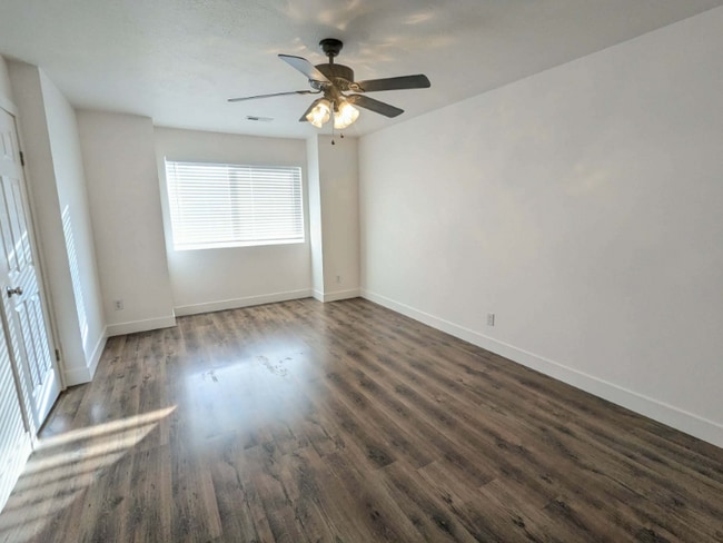 Building Photo - 341 E 2700 N