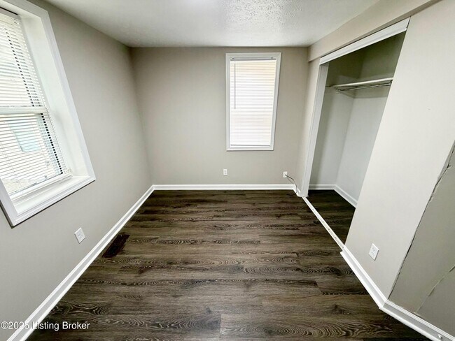 Foto del edificio - 510 S 15th St