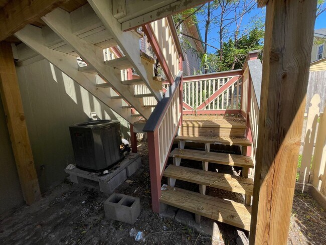 Building Photo - 1811 32nd St