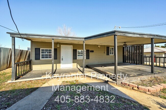Foto del edificio - 3607 SW 12th St