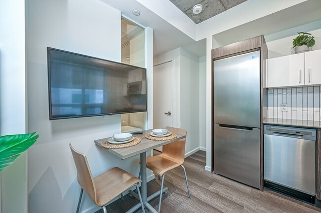 Building Photo - 2-Bedroom Apartment, All-Inclusive and Ful...