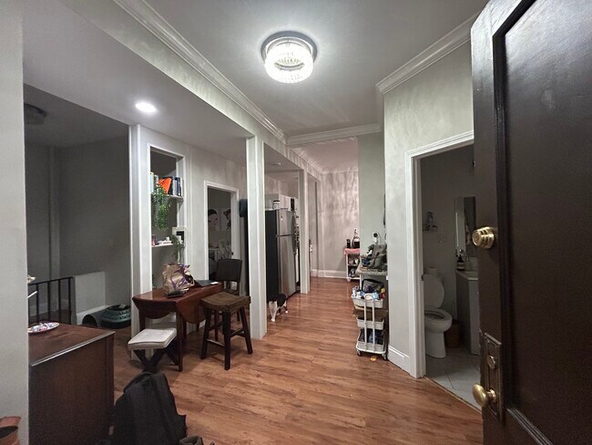 Foto del edificio - 1193 Commonwealth Ave