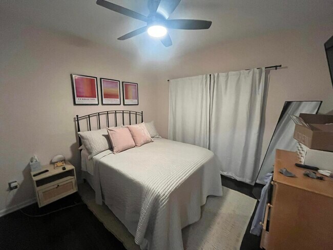 Foto del edificio - 715 Brown St