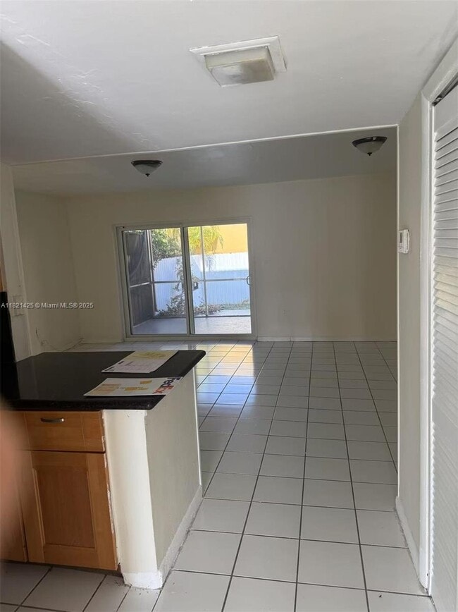 Foto del edificio - 13508 NE 20th Ct