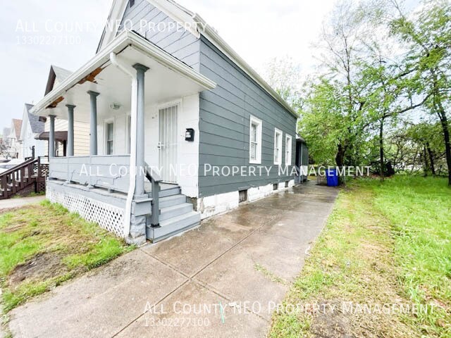 Foto del edificio - 6518 Rogers Ave