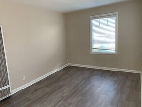 Building Photo - 1424 Ocean Ave