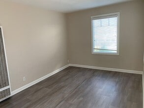 Building Photo - 1424 Ocean Ave