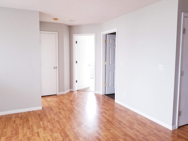 Foto del edificio - 1200 Murray St NE