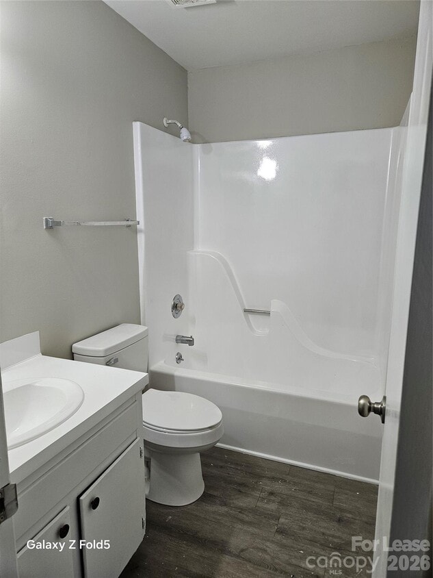 Building Photo - 200 Galilean Rd