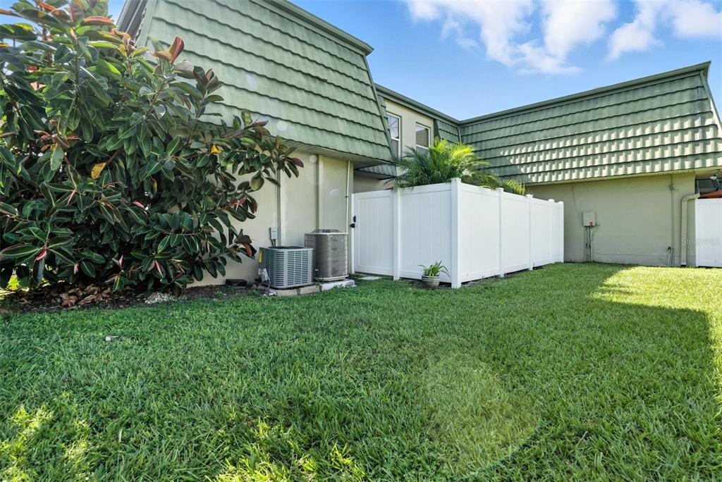 Foto principal - 1799 N Highland Ave