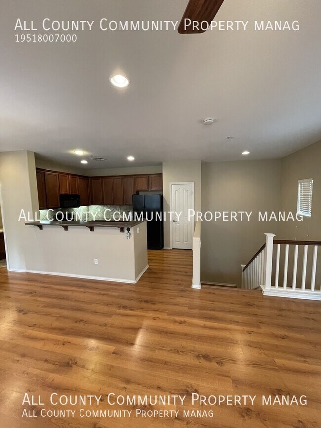 Building Photo - 31890 Delfina Way