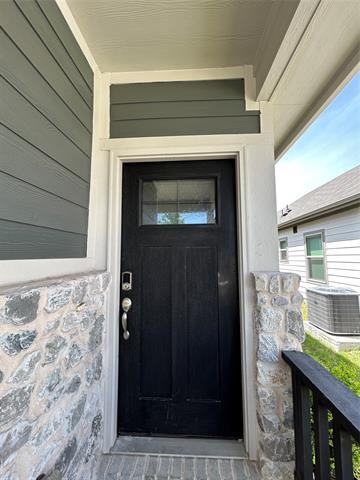 Foto del edificio - 2003 Pine Stone Ln