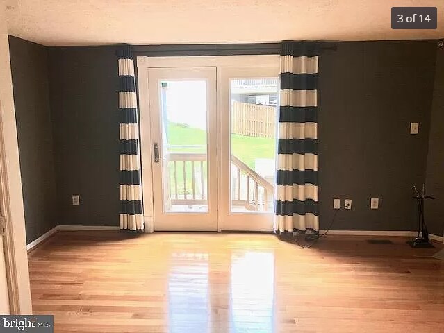 Foto del edificio - 1260 Quaker Ridge Dr