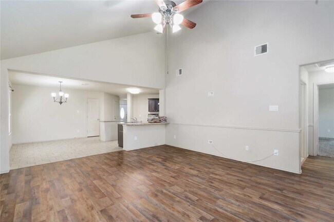 Building Photo - 7218 Alava Dr