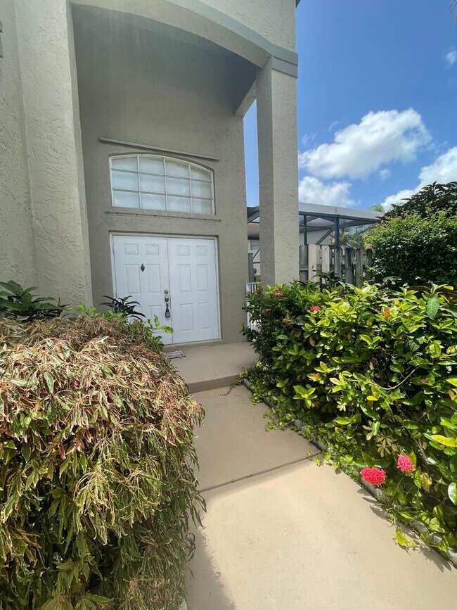 Building Photo - 3123 Sunset Cir