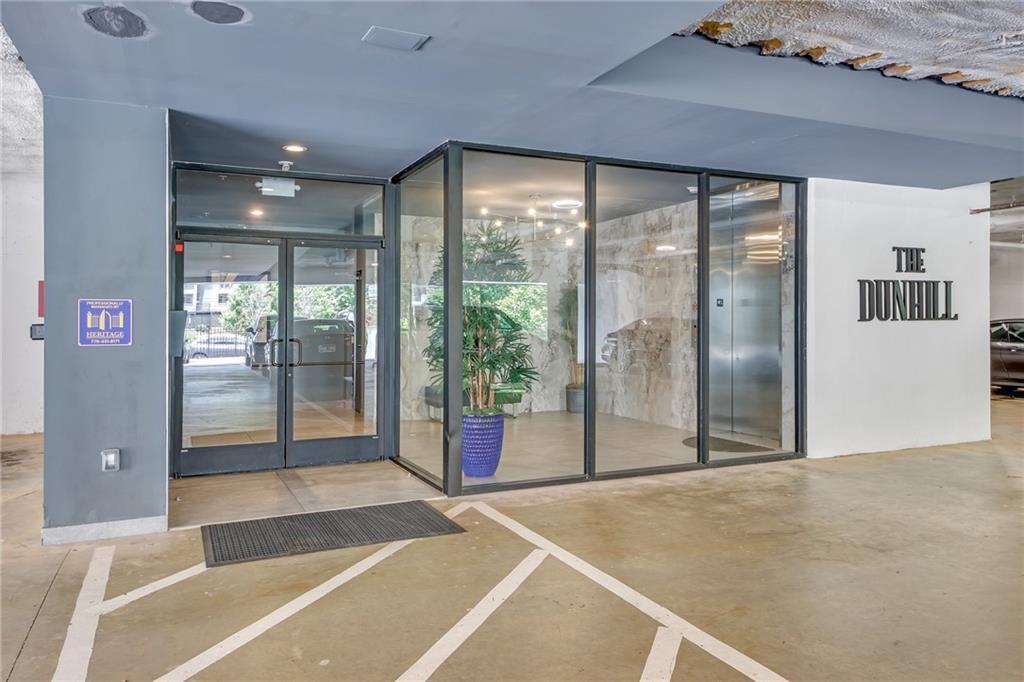 Foto principal - 6890 Peachtree Dunwoody Rd