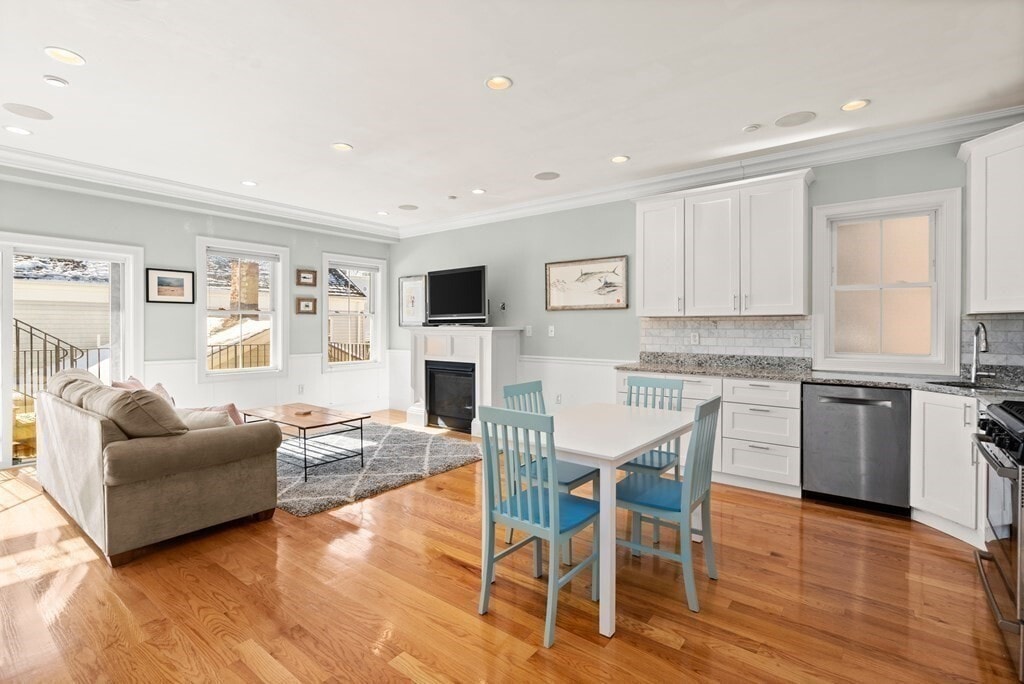 Foto principal - 269 Emerson St