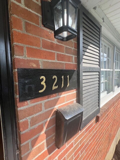 Foto del edificio - 3211 Mid Dale Ln